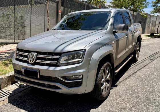 VOLKSWAGEN AMAROK 3.0 V6 TDI DIESEL HIGHLINE CD 4MOTION AUTOMÁTICO